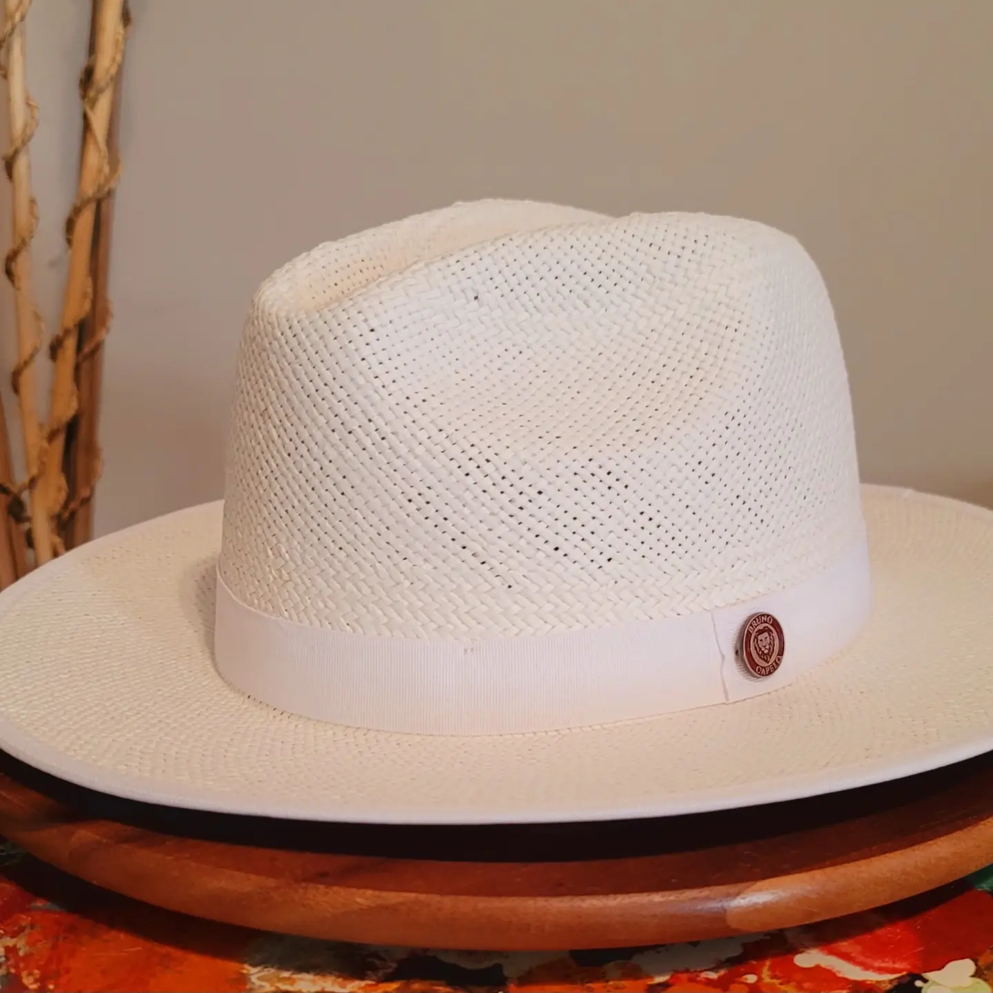Bruno Capelo White Straw Redbottom
