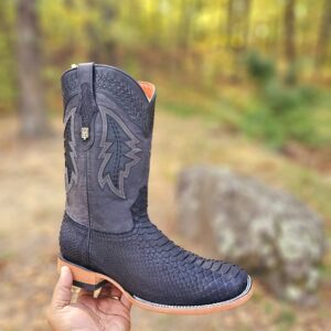 Exotic Python - Image 2