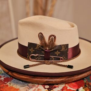 Dapper "O" - Image 2